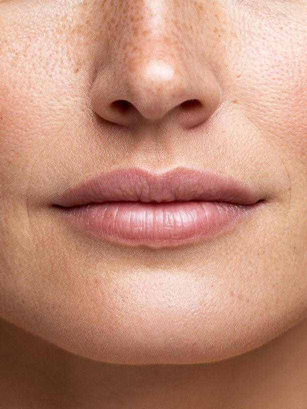 Wide Jaw